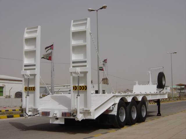 Semi-Trailer Lowbed